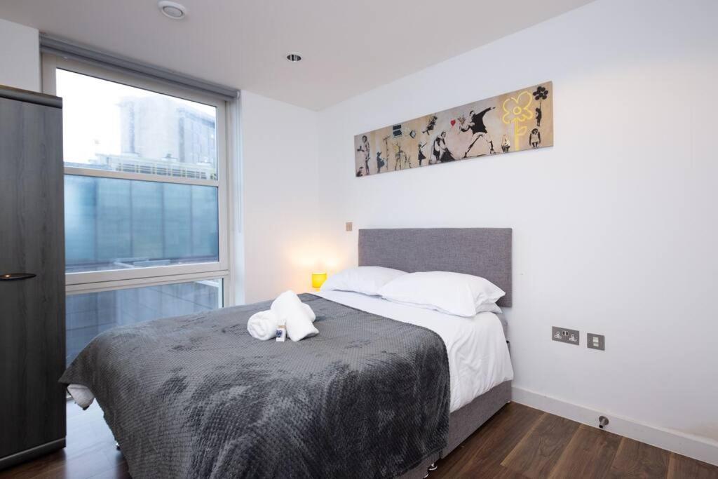 Stylish Mediacity 2Bed, Sleeps 6, Amazing Views Manchester Buitenkant foto